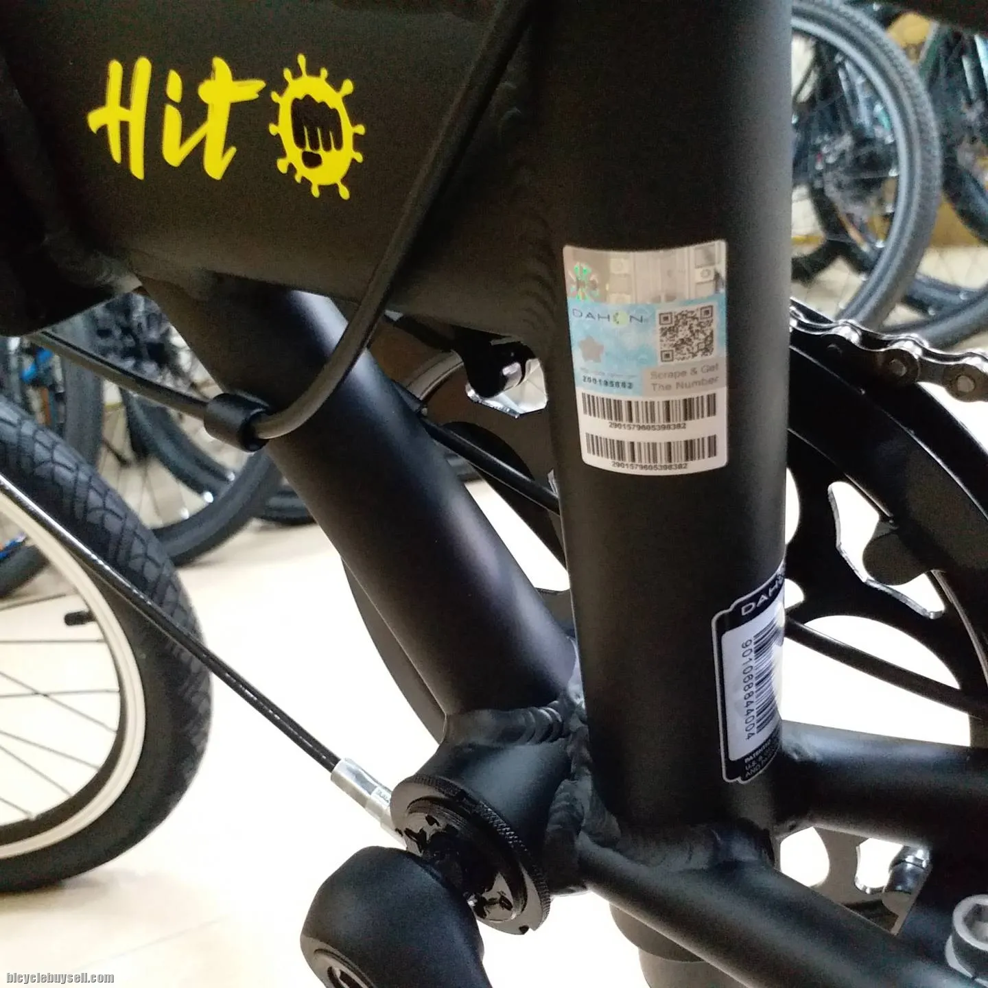 NEW DAHON HIT FOLDING BIKE 20" 6 SPEED