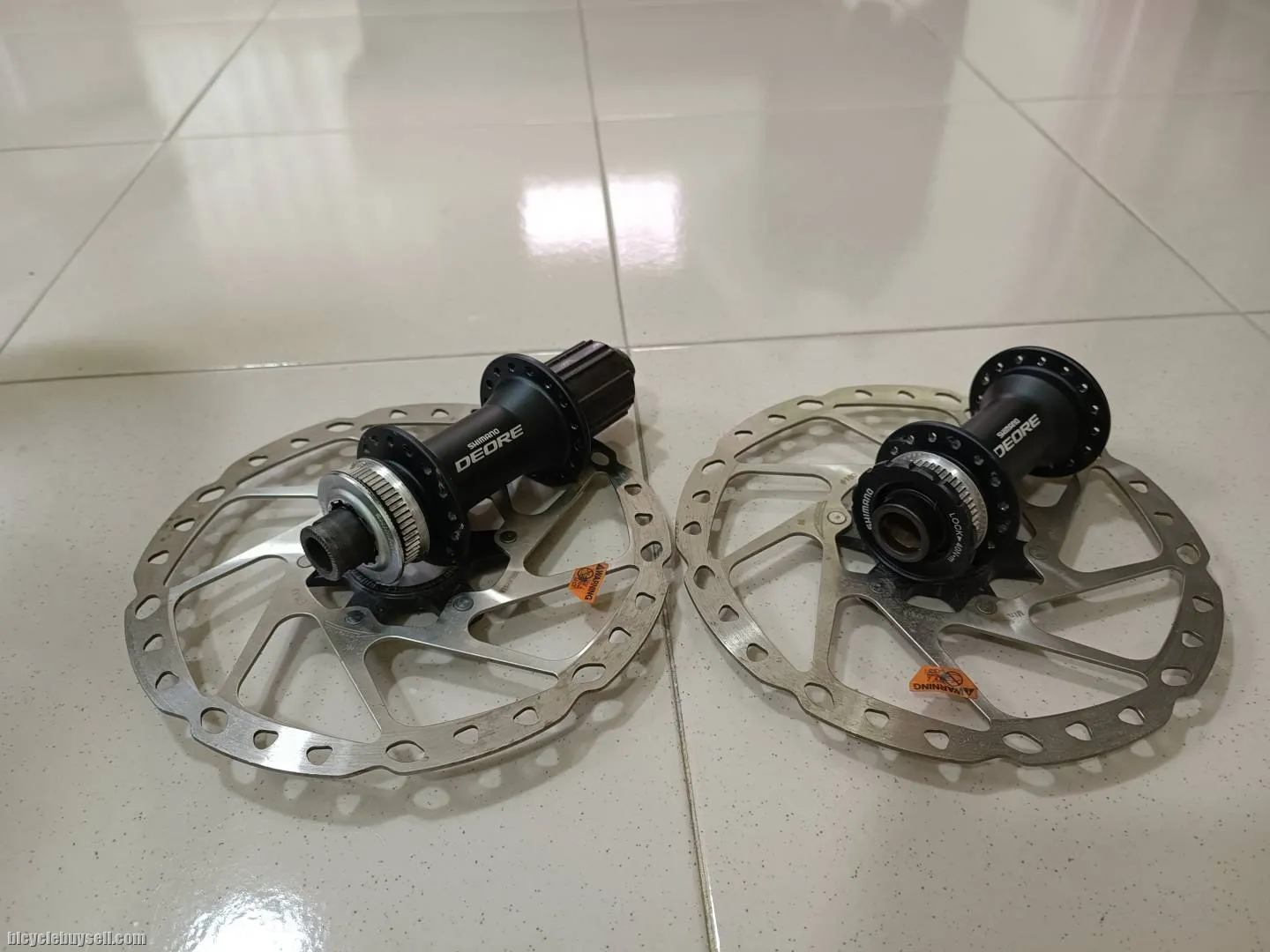 Shimano deore hub&amp;Centre-Lock Disc