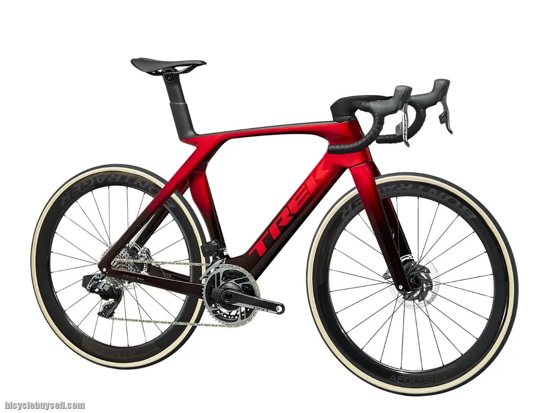 TREK Madone SLR 9 eTap Gen 7