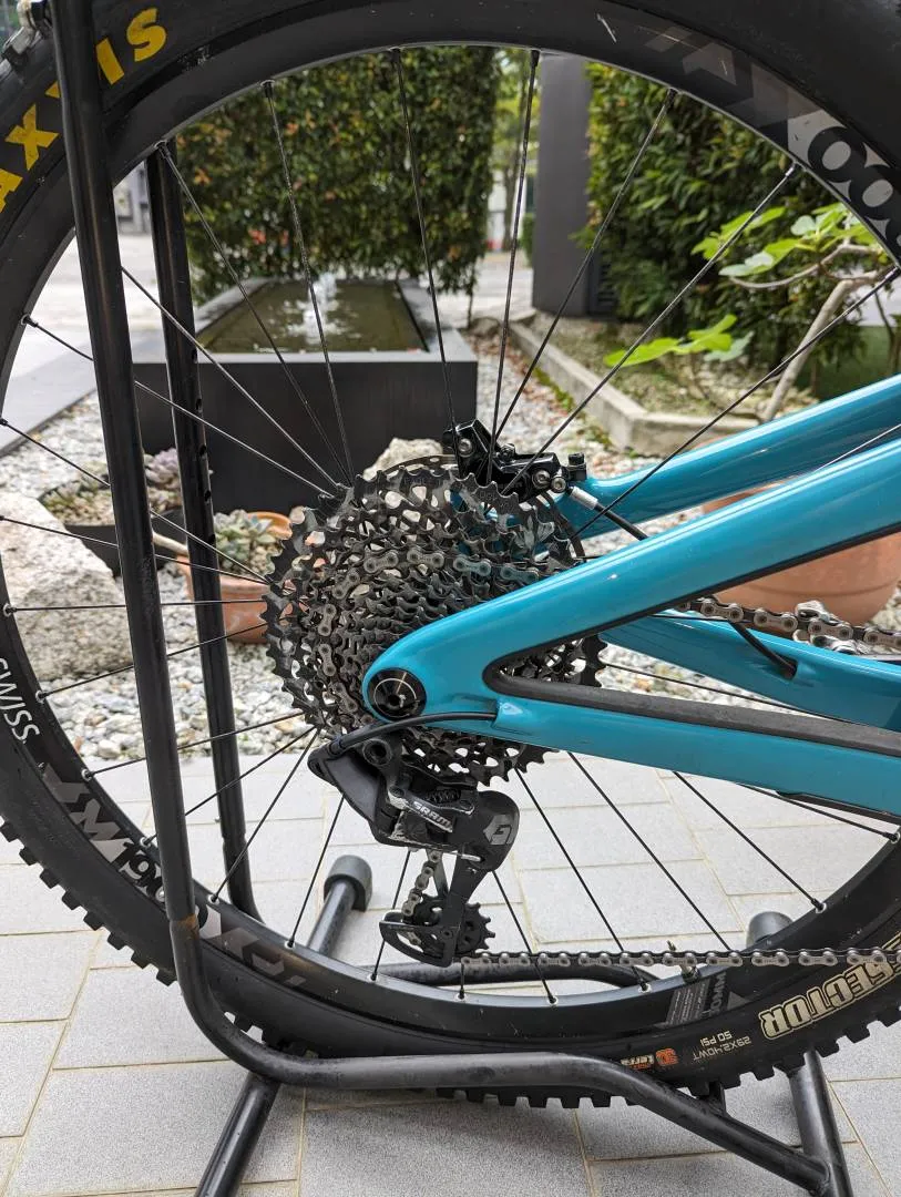 2021 Yeti SB130, size M, 29