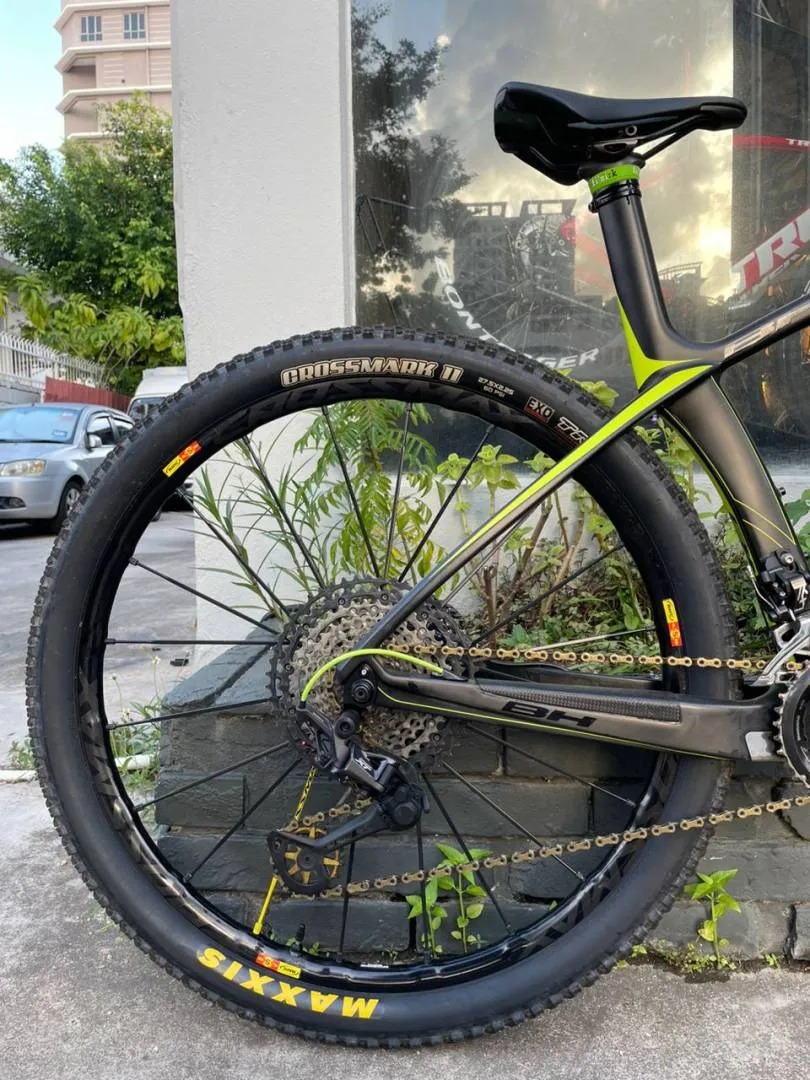 27.5" BH MTB CARBON BIKE CHEAP CHEAP SELLING !