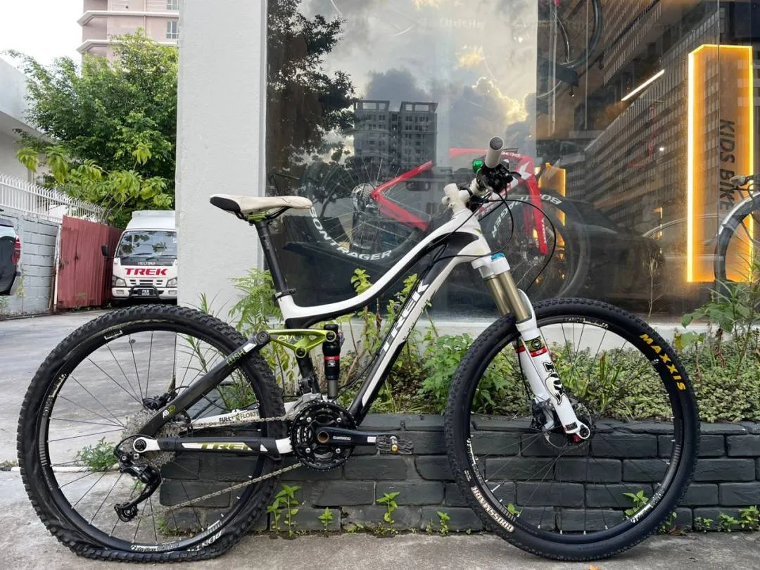TREK FULL SUSPENSION CARBON BIKE CHEAP CHEAP SELLING !