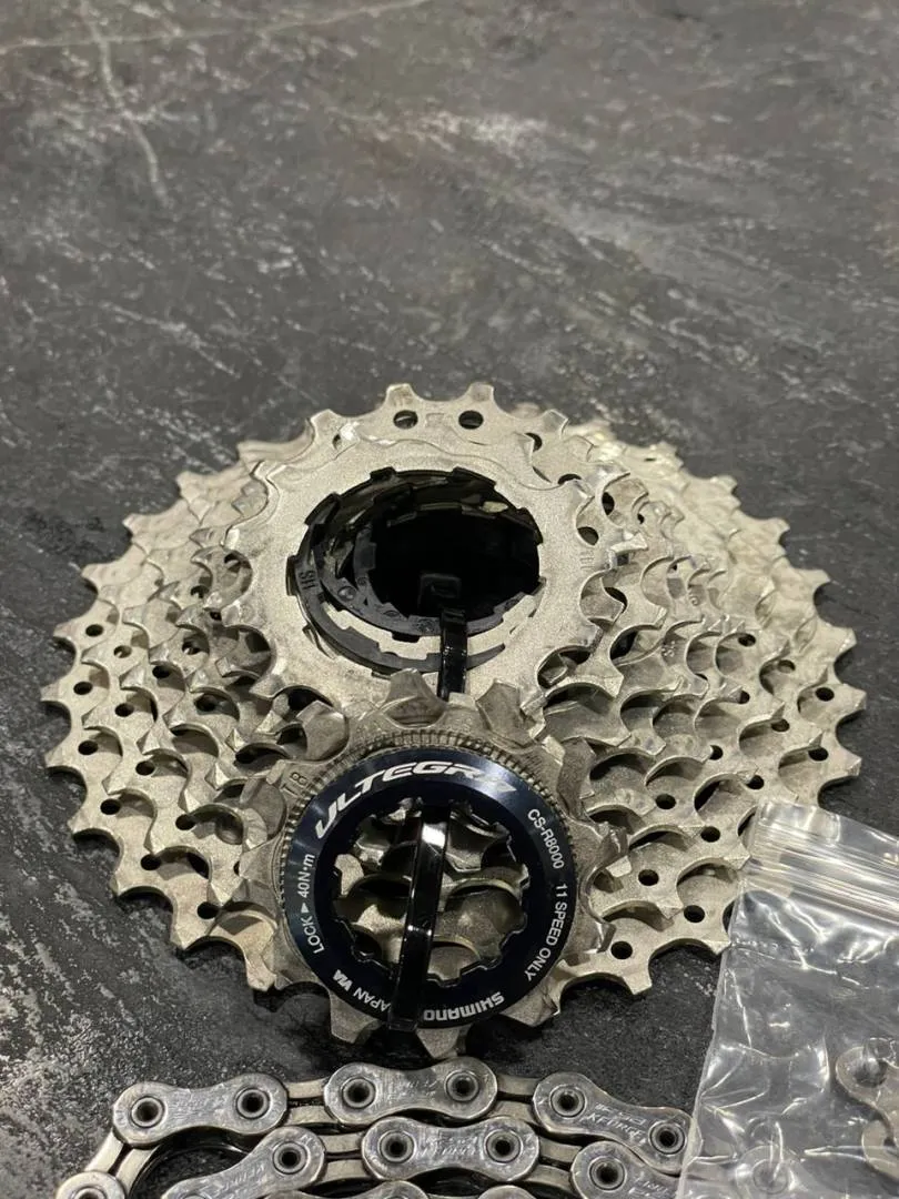 SHIMANO ULTEGRA CASSETTE CHEAP CHEAP SELLING !