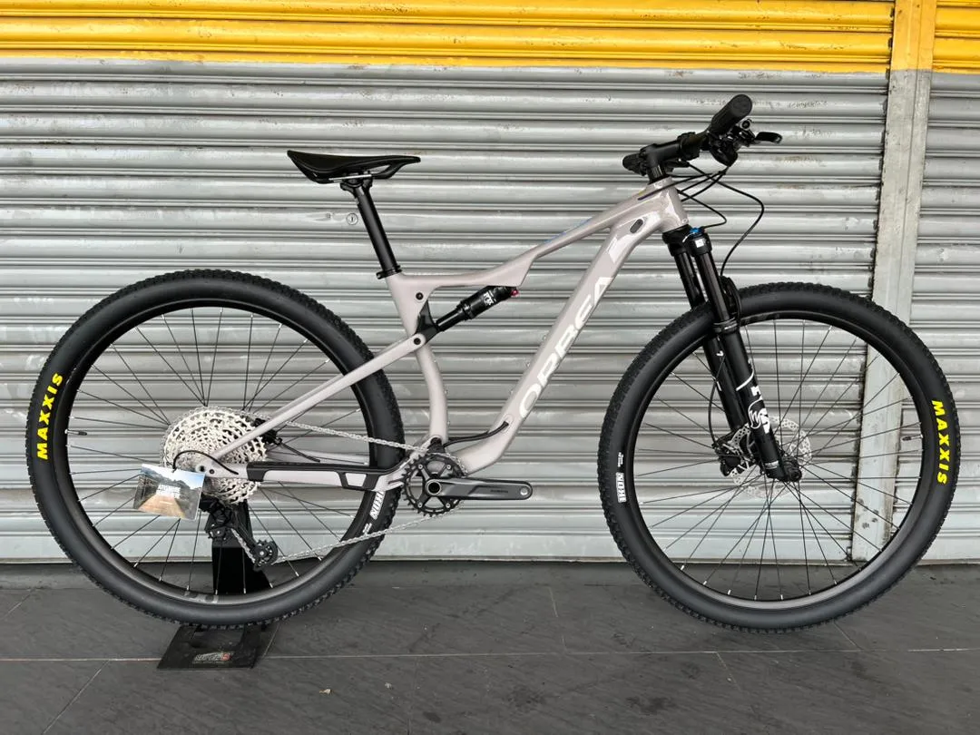 ORBEA OIZ H30 FULLSUS MTB 29