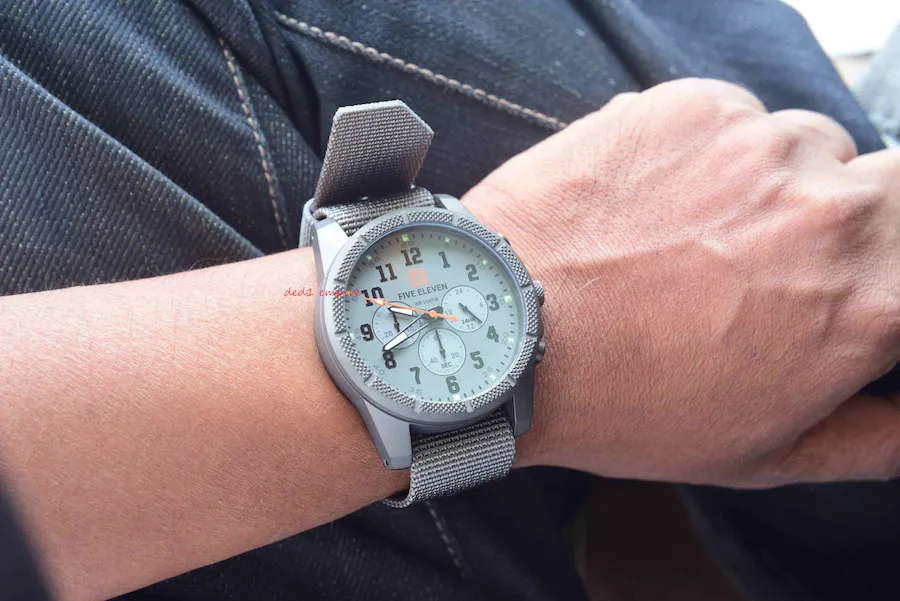 5.11 - jam tangan OUTPOST CHRONO (ASLI)