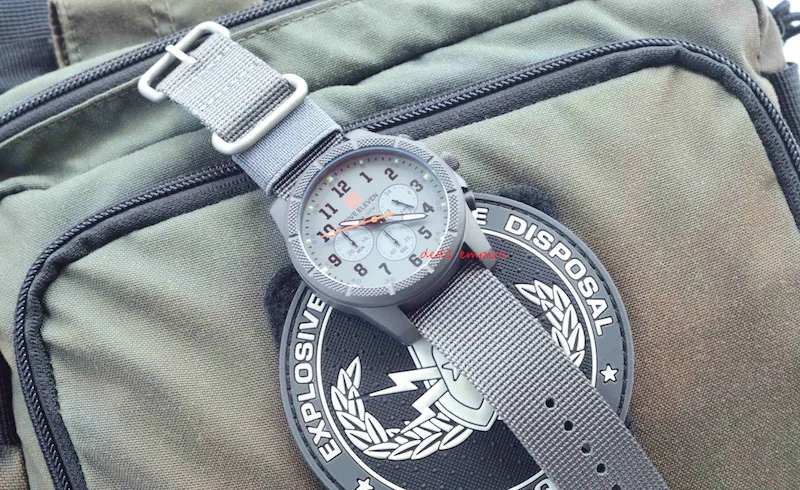 5.11 - jam tangan OUTPOST CHRONO (ASLI)