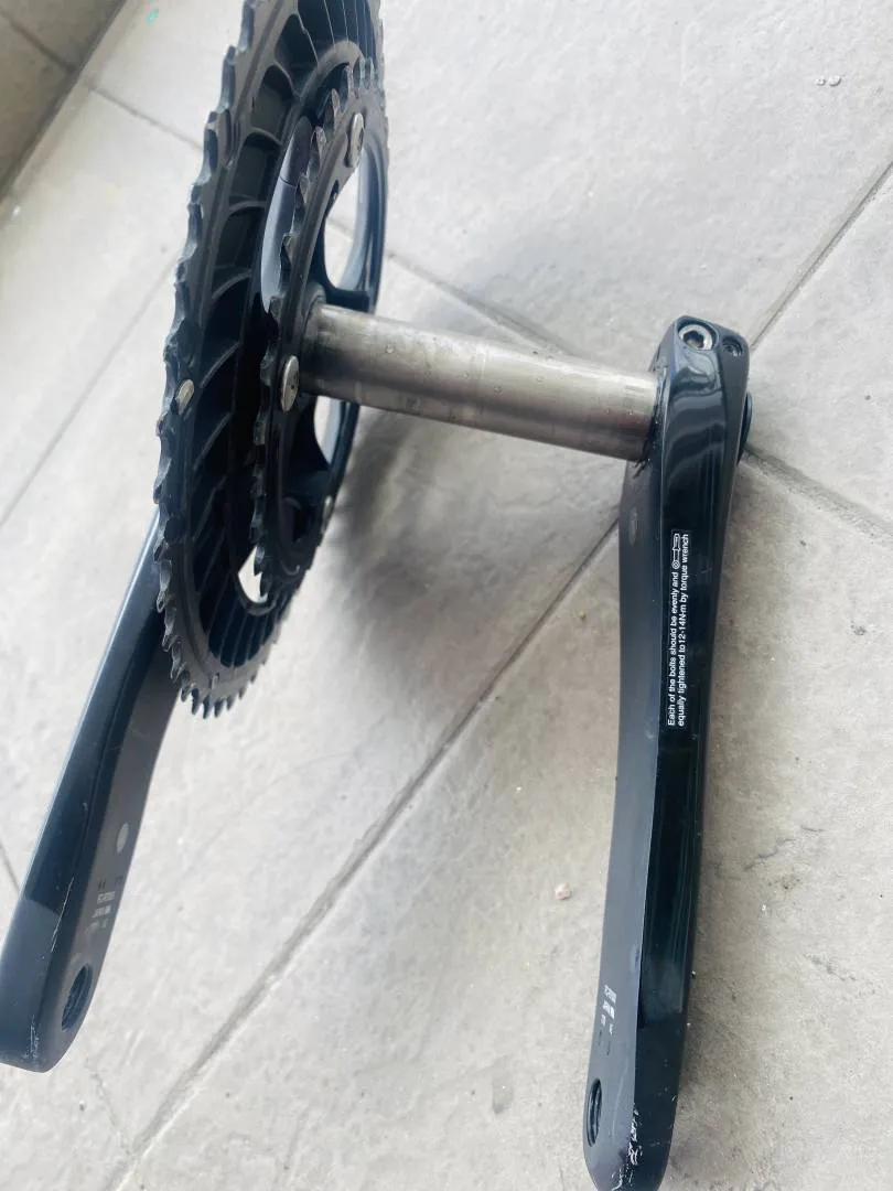Crankset Shimano 105