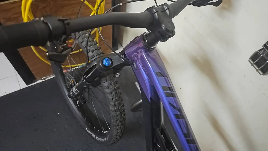 Polygon  Siskiu T8