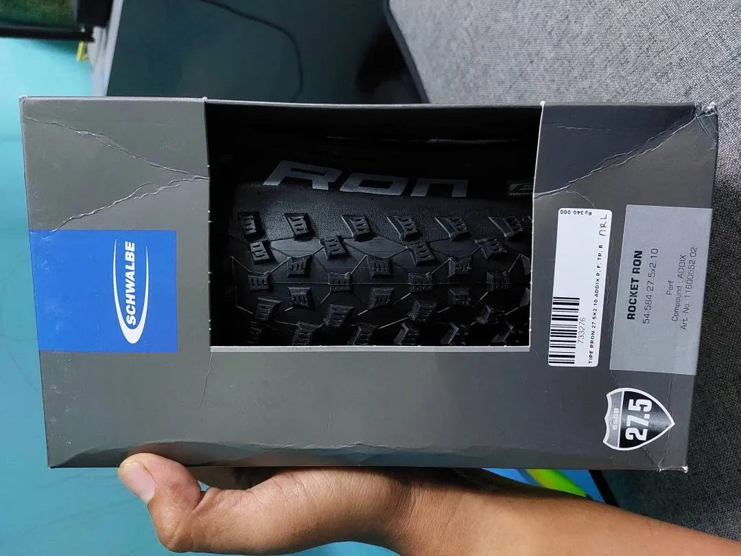 Schwalbe Rocket Ron 27.5x2.1 TUBE TYPE NEW