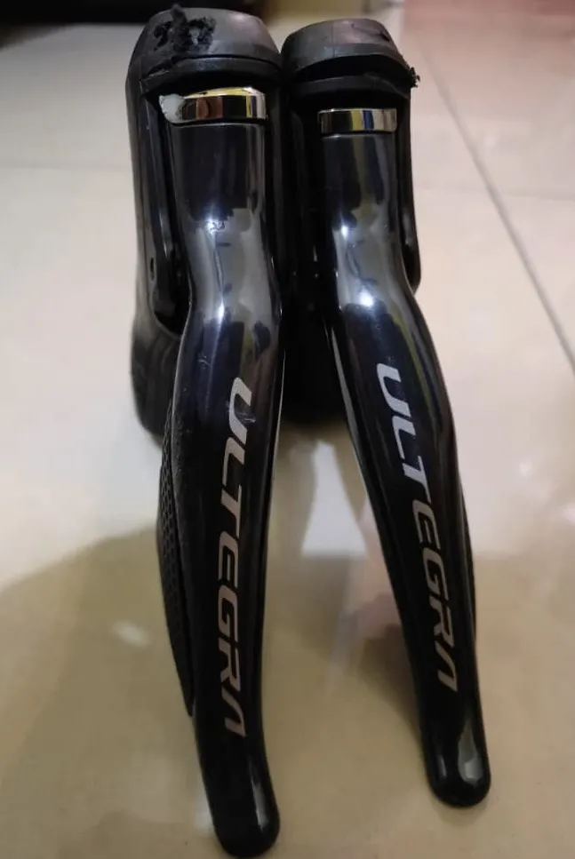 Set groupset Ultegra R8070 11 Speed di2 Upgrade Kit (disc brake) + wheelset carbon Unaas X pro(40mm)