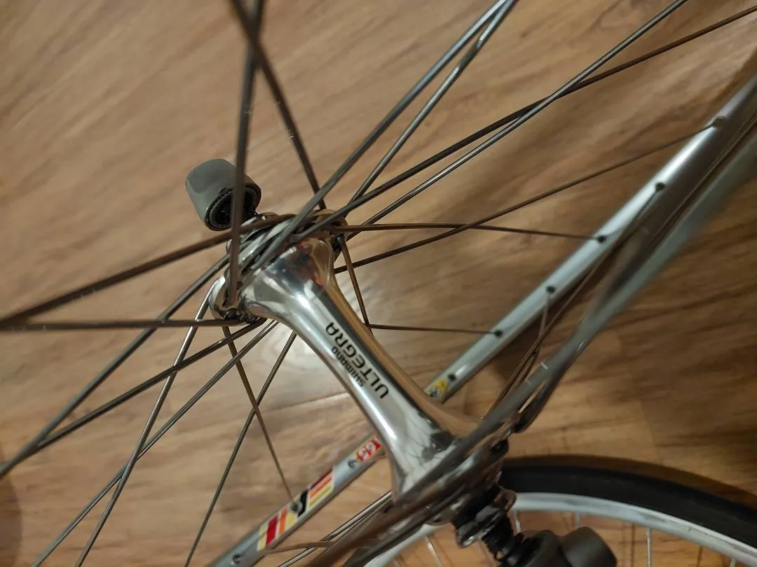Shimano Ultegra 9 speed groupset &amp; wheelset