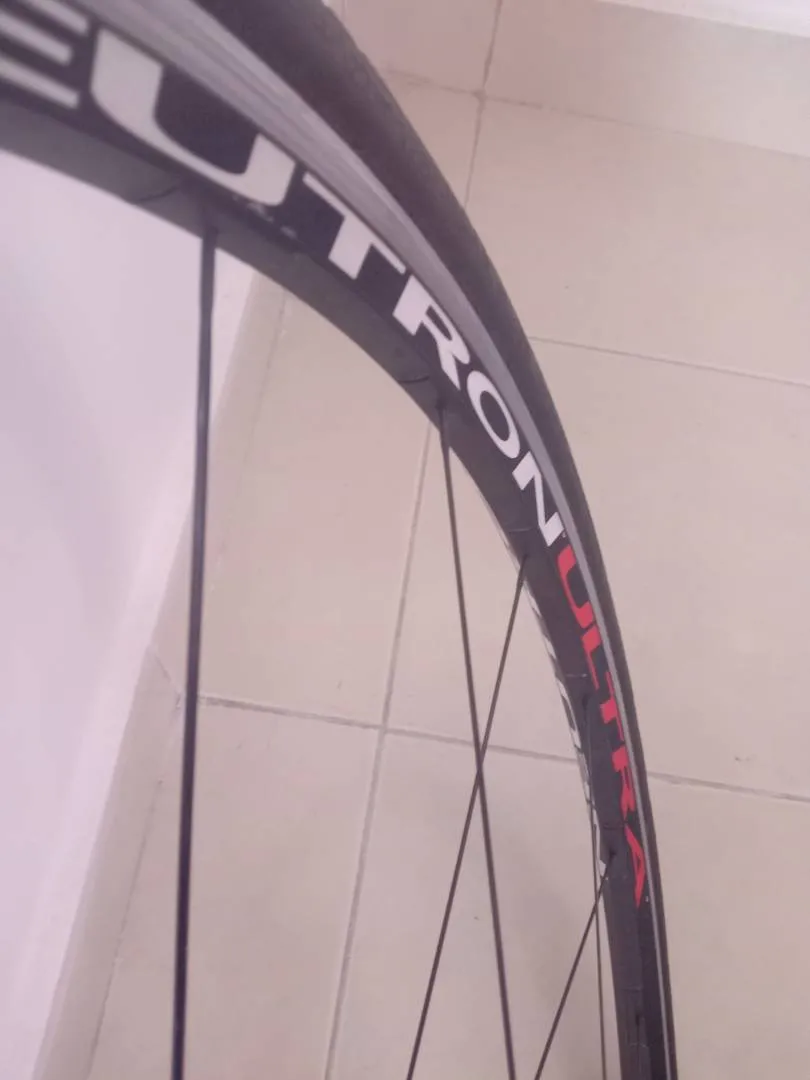 Campagnolo Neutron Ultra
