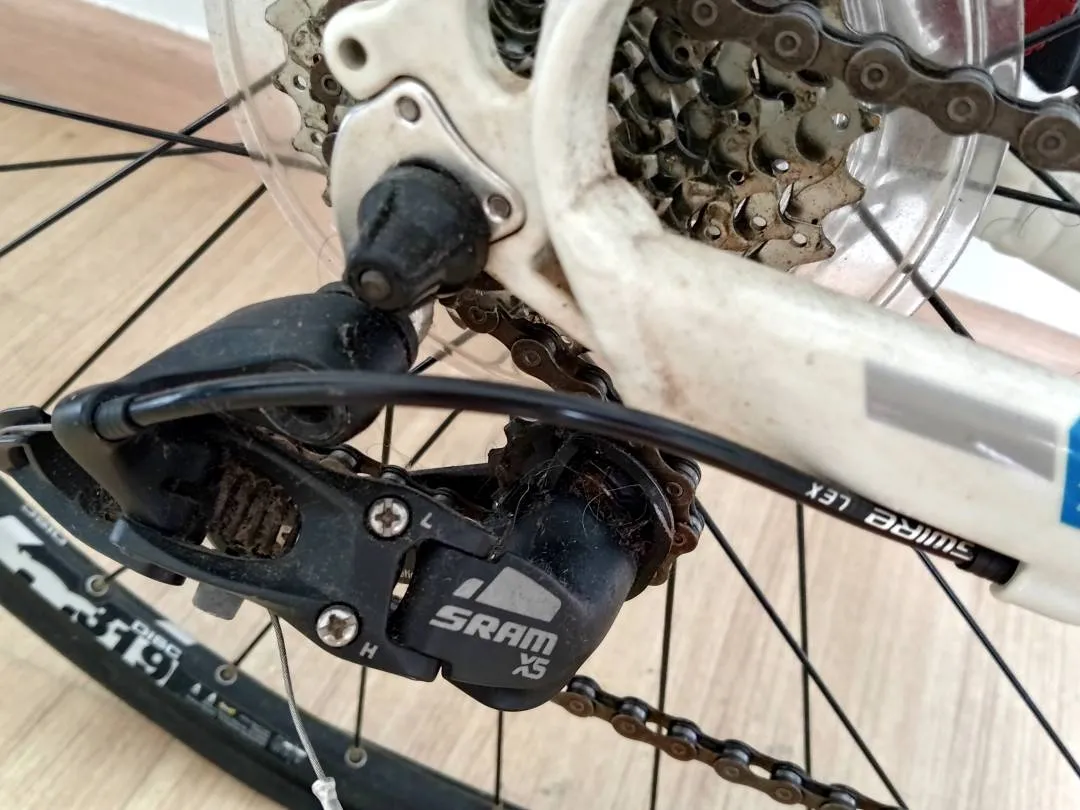 For Boardman Hybrid Comp, price Neg.