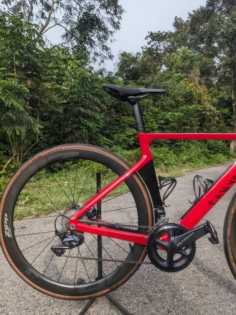 Canyon Aeroad CF SLX Disc