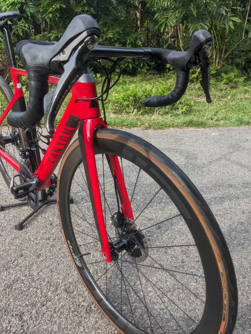Canyon Aeroad CF SLX Disc