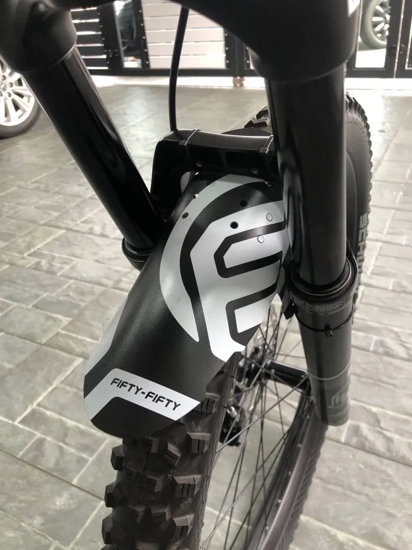Polygon Siskiu T8 medium 27.5
