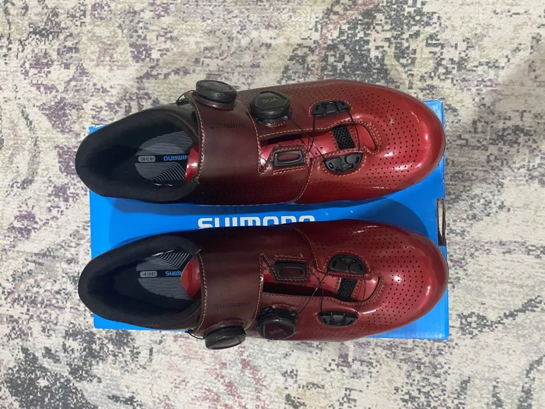 Shimano SH RC-701