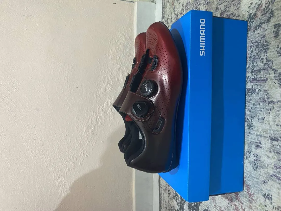 Shimano SH RC-701