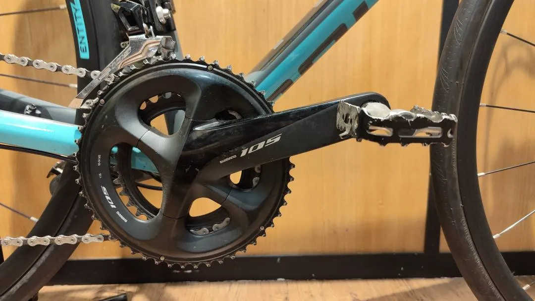 USED Polygon Stratos S5 Disc Road Bike