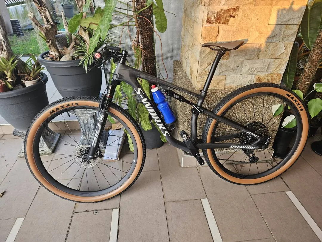 SPECIALIZED S-WORKS EPIC 29