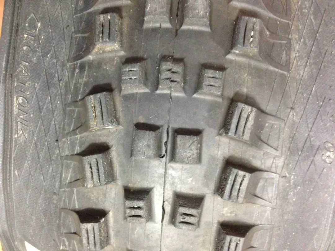 SCHWALBE MAGIC MARY TIRE 29X2.35 COMPOUND TLE EVO ADDIX SOFT