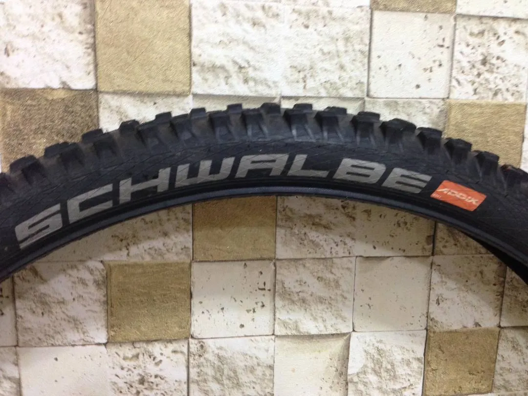 SCHWALBE MAGIC MARY TIRE 29X2.35 COMPOUND TLE EVO ADDIX SOFT