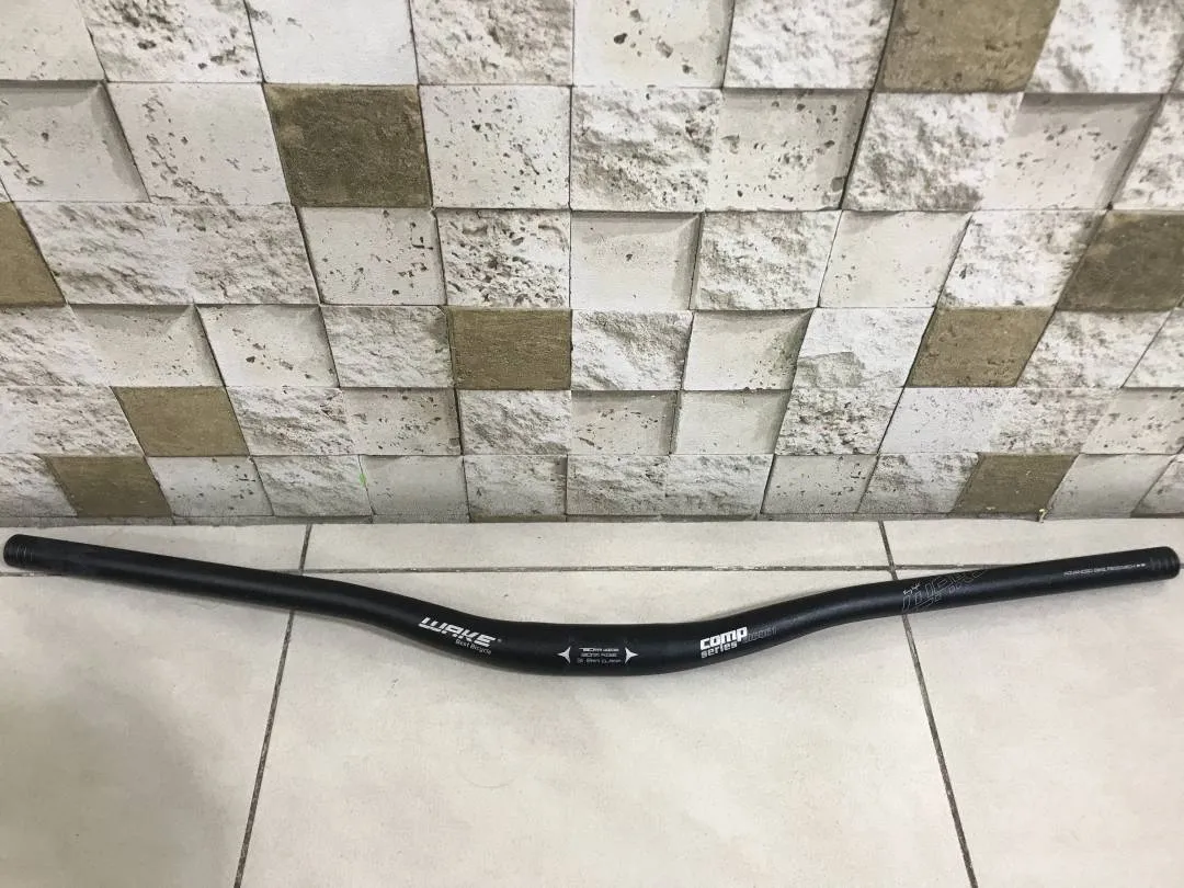 Wake MTB Handle Bar 780mm Wide 31.8mm Clamp