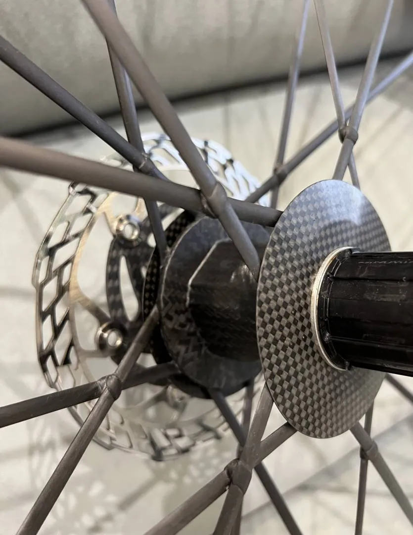 Lightweight Meilenstein EVO-Schwarz ED (Shimano)